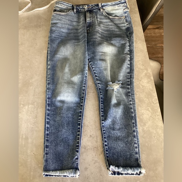 KanCan Plus size Distressed Ankle High Rise Jeans - Picture 2 of 9